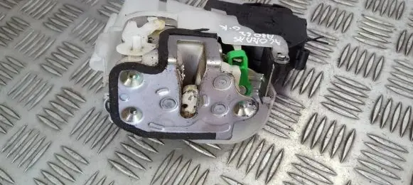 Honda Accord Rear door lock k33l