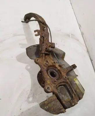 Alfa Romeo 159 Front wheel hub spindle knuckle