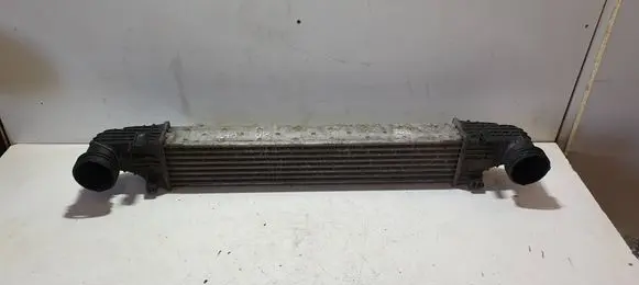 Mercedes-Benz CLS C219 Intercooler radiator A2115003902