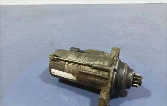 Skoda Octavia Mk2 (1Z) Starter motor