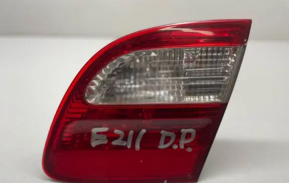 Mercedes-Benz E W211 Tailgate rear/tail lights 2118201464 A2118201464