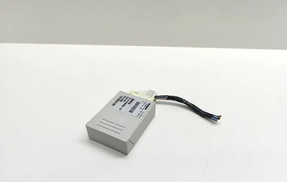 BMW 5 E60 E61 Suspension control unit/module 6766280 676628001 37146766280