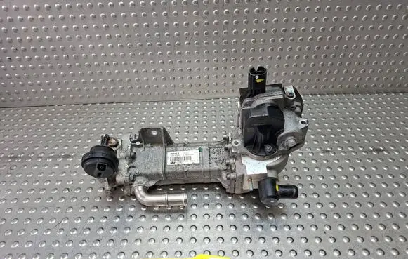 KIA Sportage EGR valve cooler S25165286 284202A610 284102A600