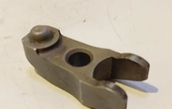 Audi A4 S4 B5 8D Fuel Injector clamp holder