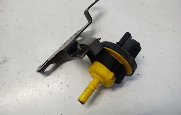 Renault Captur Turbo solenoid valve V29122964