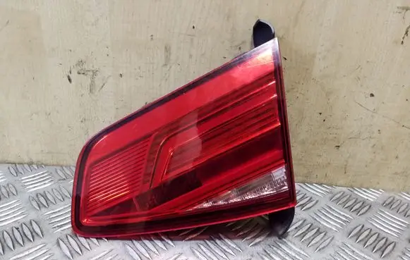 Volkswagen PASSAT B8 Tailgate rear/tail lights
