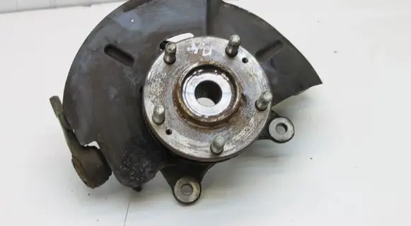 Hyundai ix35 Front wheel hub