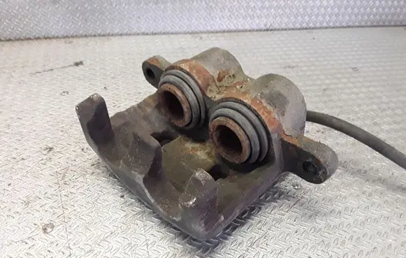 KIA Carnival Front brake caliper