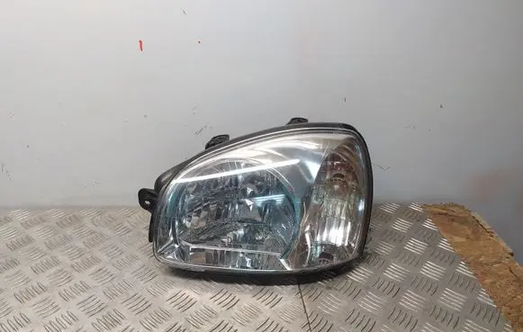 Hyundai Santa Fe Headlight/headlamp 1011199