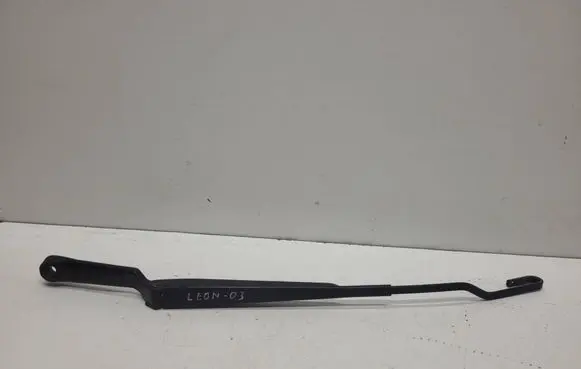 Seat Leon (1M) Front wiper blade arm 1M1955409