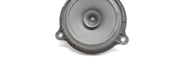 Renault Trafic III (X82) Front door speaker