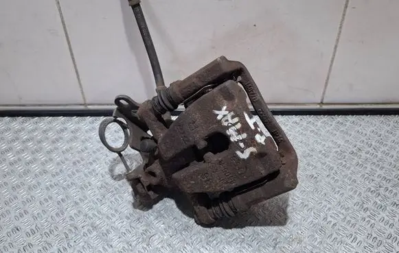 Ford S-MAX Brake caliper pad carrier rear 