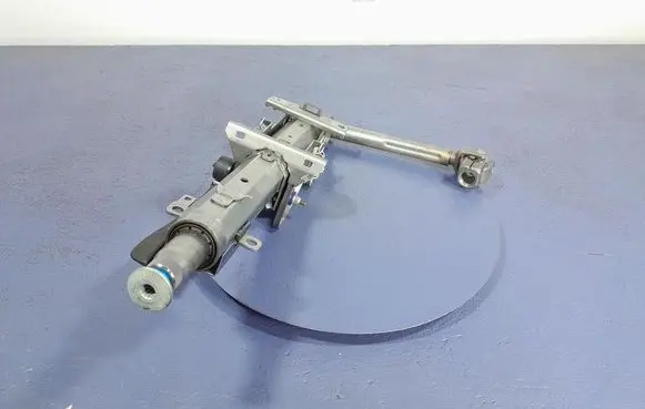 Volkswagen Tiguan Steering wheel axle 5Q1419512G