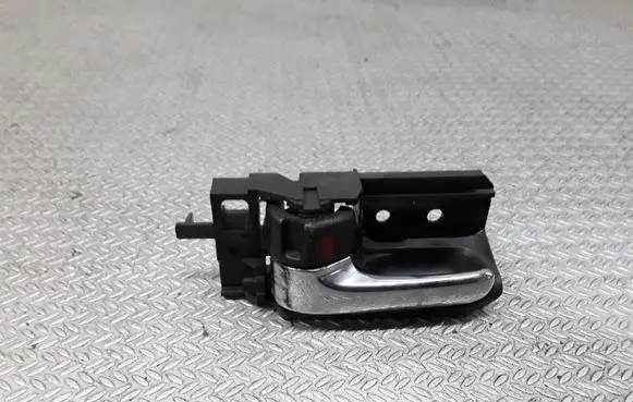 Rear door interior handle