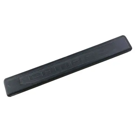 Chevrolet Camaro Front sill trim cover 26291 USF9173