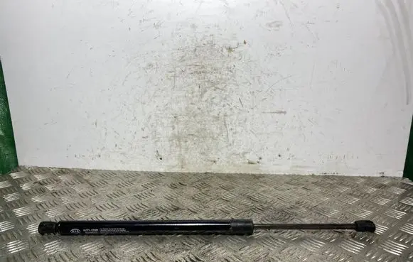 KIA Sorento Tailgate/trunk strut/damper 81771C5001
