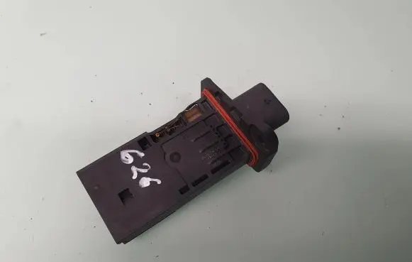 BMW 7 G11 G12 Mass air flow meter 8605565 13628605565 0280218324