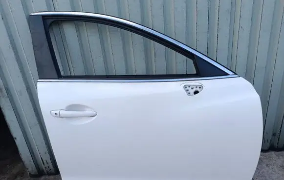 Mazda 6 Front door