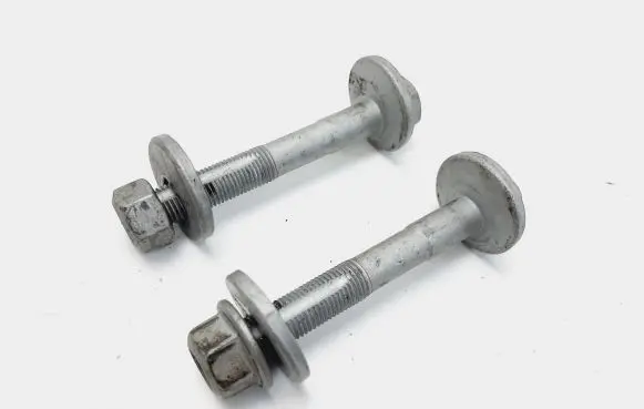 Volkswagen Amarok Front suspension camber bolt 