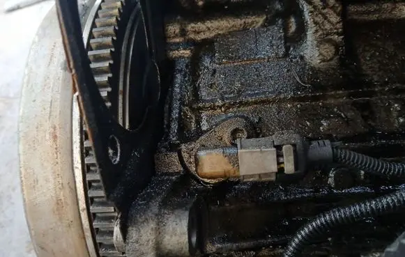 Opel Zafira B Crankshaft position sensor