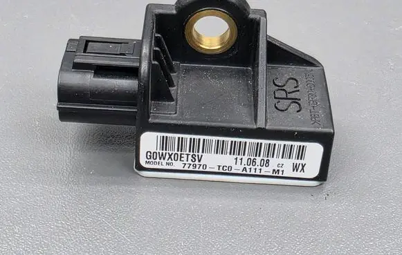 Honda Accord Airbag deployment crash/impact sensor 77970TC0A111M1