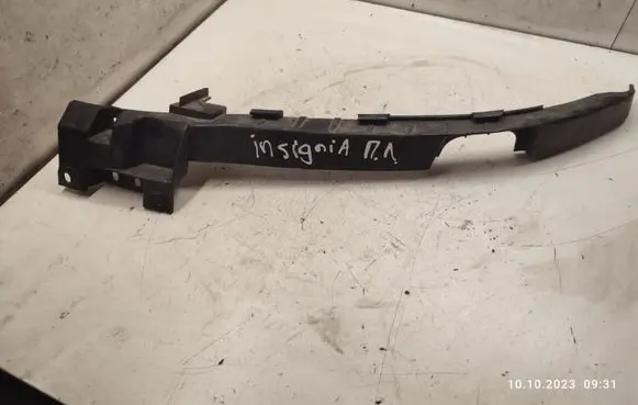 Opel Insignia A Headlight/headlamp mounting bracket 13250570