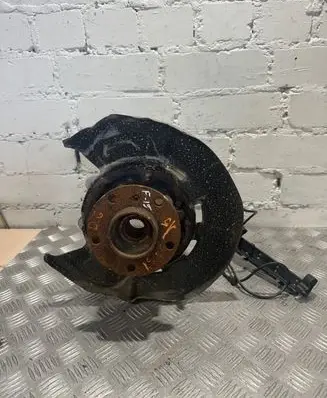 BMW X5 F15 Rear wheel hub 6770984