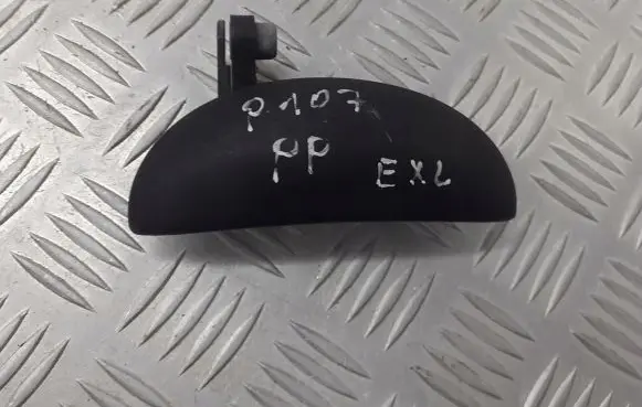 Peugeot 107 Front door exterior handle