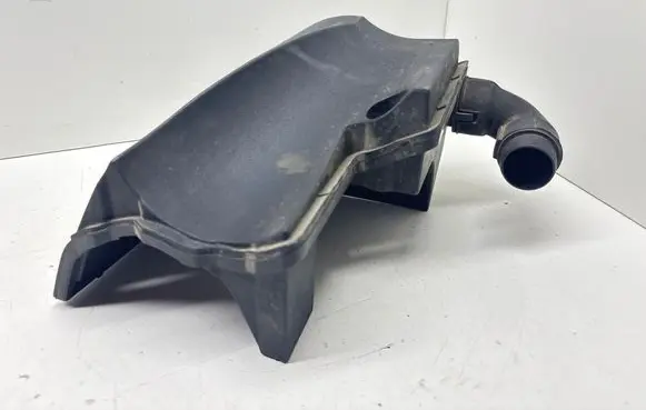 Mercedes-Benz A W168 Vacuum air tank A1661400087 81094082 2900302889