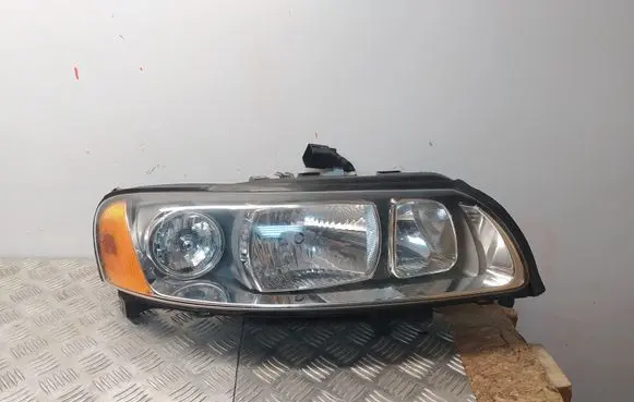 Volvo S60 Headlight/headlamp 30698836