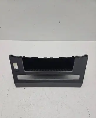 BMW 5 E60 E61 Glove box 6951029 170605 P1196