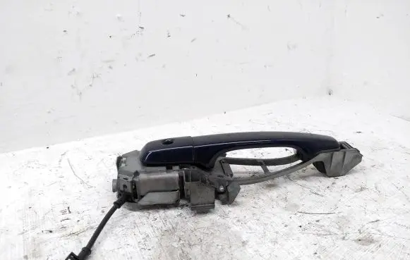 Volvo V70 Front door exterior handle
