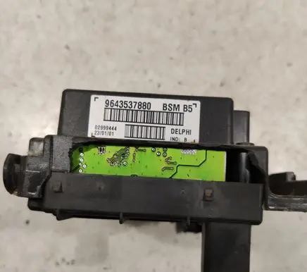 Peugeot 307 BSM Control unit 9643537880 BSMB5