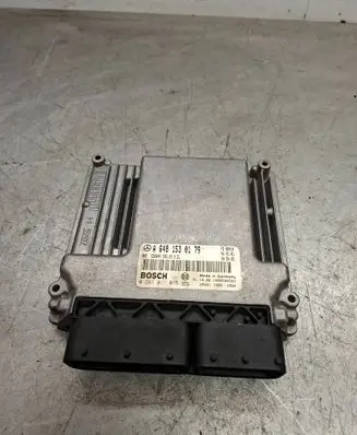 Mercedes-Benz E W211 Engine control unit/module A6481530179 0281011015 1039S00565