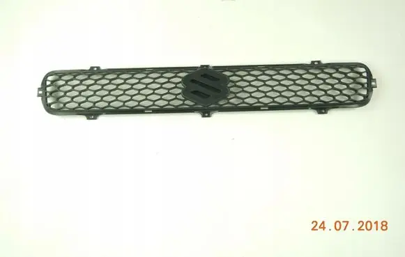 Suzuki Alto Front bumper upper radiator grill 72112m70f205pk