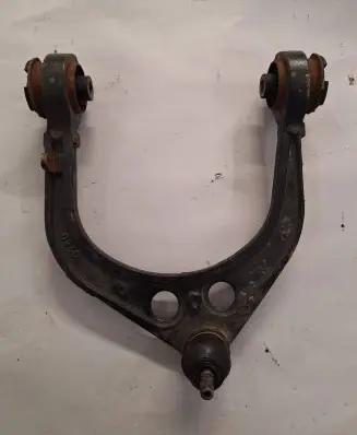 Chrysler 300C Front control arm RHD12