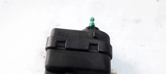 Renault Scenic I Headlight level adjustment motor 7700840141