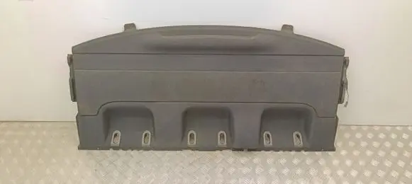 Parcel shelf