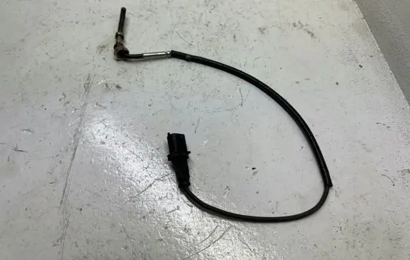 Exhaust gas temperature sensor