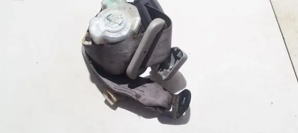 Mazda Premacy Rear seatbelt T89243T