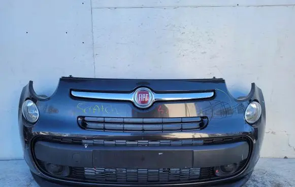 Fiat 500L Front bumper