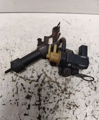 Volkswagen PASSAT B6 Turbo solenoid valve 1K0906627A 05T336 70086800