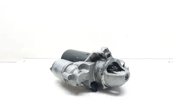 BMW 5 F10 F11 Starter motor 8515900 12418515900