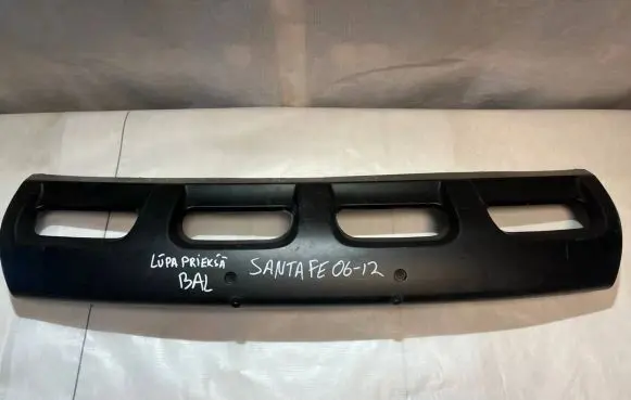 Hyundai Santa Fe Front bumper lip HN0500101 QA6044 PD0241