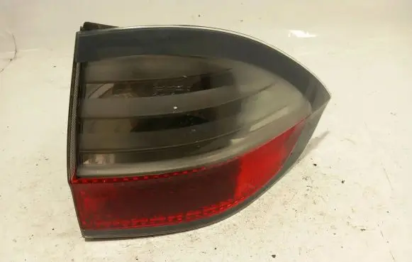 Ford S-MAX Rear/tail lights 6M2113A603AK
