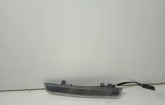 Citroen C4 Cactus Third/center stoplight 9804687380