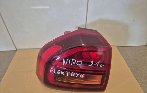 KIA Niro Rear/tail lights 92401G5500