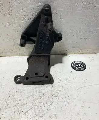Opel Astra G Engine mounting bracket 09158429 3098P1