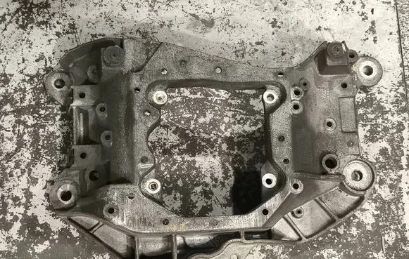 Audi A7 S7 4G Gearbox mounting bracket 4G0399263G