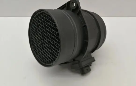Volkswagen PASSAT B8 Mass air flow meter 03L906461A